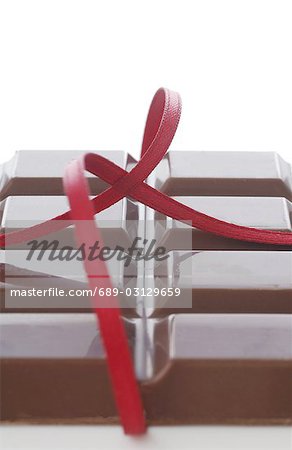 Chocolate bar and ribbon