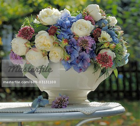 bouquet of summer flowers in blue and white