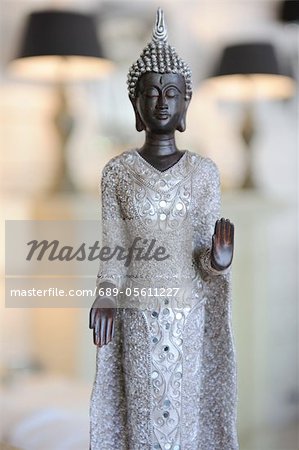 Buddha statuette