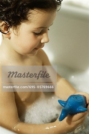 bath toy for bubble bath for