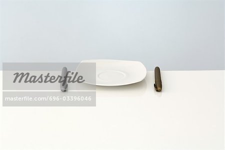 Plate with pens on either side instead of silverware