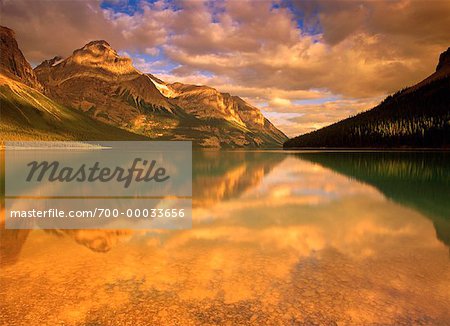 Maligne Lake and Mountains Jasper National Park Alberta, Canada