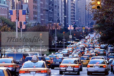 Traffic Along Park Avenue New York New York Usa Stock Photo Masterfile Rights Managed Artist Roy Ooms Code 700