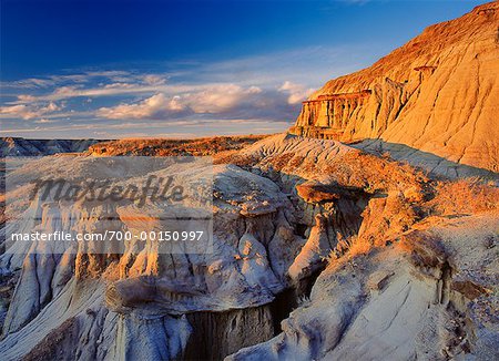 Sunset Dinosaur Provincial Park Alberta, Canada