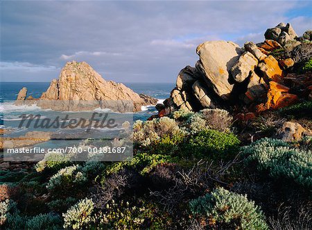 Sugarloaf Rock, Australia