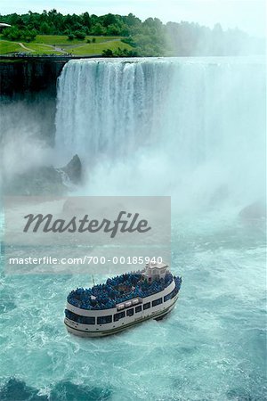Maid of the Mist Niagara Falls, Canada