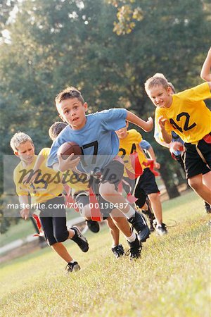 kids playing flag football
