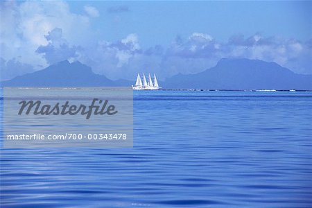 Ship, French Polynesia