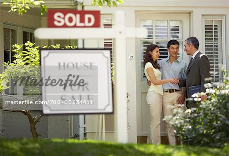 Couple with Realtor