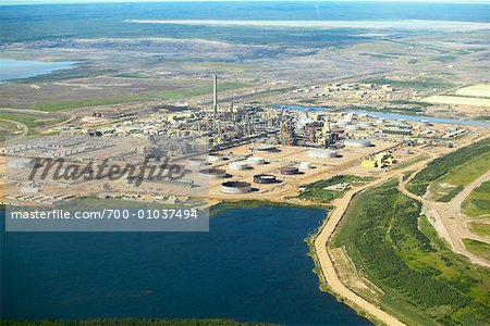 Syncrude Canada Ltd's Mildred Lake Plant, Alberta, Canada