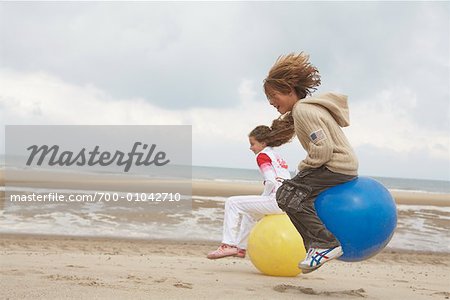 space hoppers for toddlers