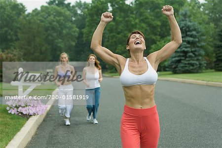 Ladies jogging online