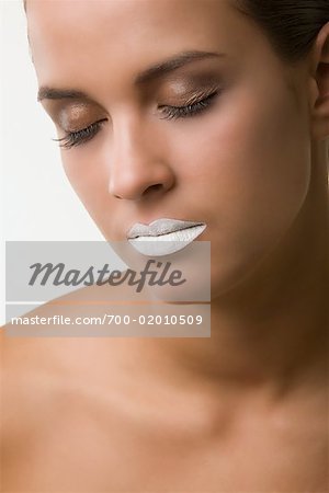 white lipstick