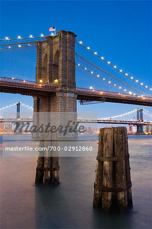 Brooklyn Bridge and Manhattan Bridge, New York, New York, USA