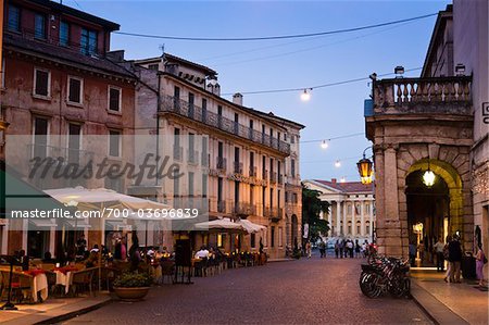 Via Roma Verona Veneto Italy Stock Photo Masterfile Rights Managed Artist R Ian Lloyd Code 700 03696839