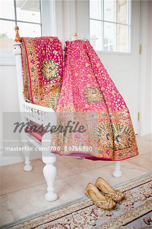 Traditional Sikh Bride's Wedding Attire