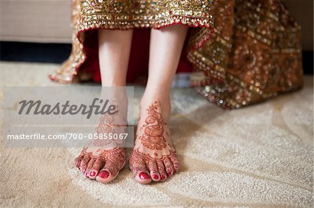 Bride with Henna on Feet