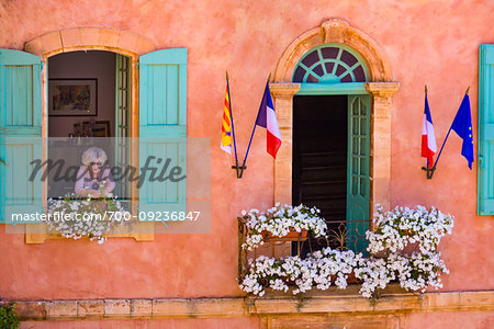 Roussillon, Luberon Valley, Provence-Alpes-Cote d'Azur, Provence, France.