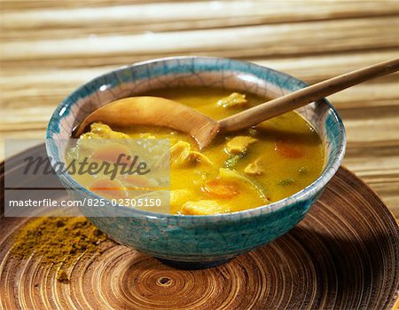 Chicken and curry soup
