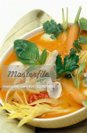 Vegetable soup with curcuma