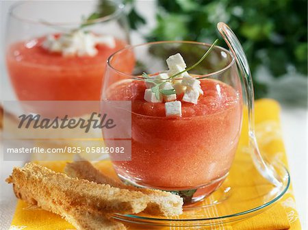 Chilled creamed tomatoes