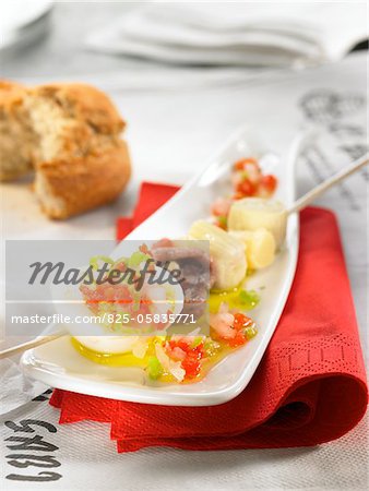 Anchovy,artichoke and red pepper mini brochettes