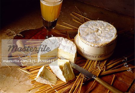 Brie, Camembert and cider