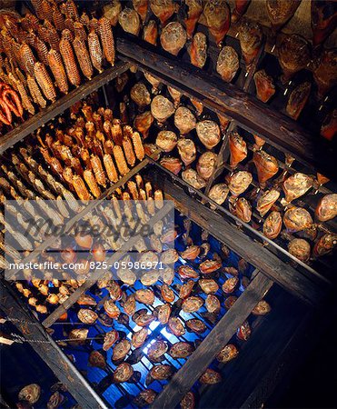 Inside Tuyé bread chimney