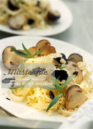Pasta with truffles and mushrooms