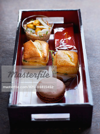 Snack on a tray by Dalloyau