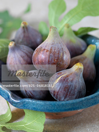 Bowl of fresh figs