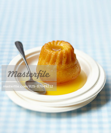 Small cake with orange cordial