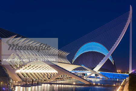 El Museu De Les Ciencies Principe Felipe With El Pont De L'assut De L'or And L'agora On Right In City Of Arts And Sciences; Valencia, Spain