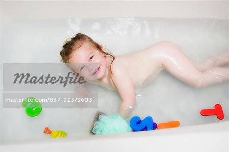 baby girl bathing