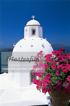 Greek Orthodox church in Fira, island of Santorini (Thira), Cyclades, Greece, Europe