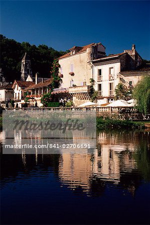 Brantome, River Dronne, Dordogne, Aquitaine, France, Europe