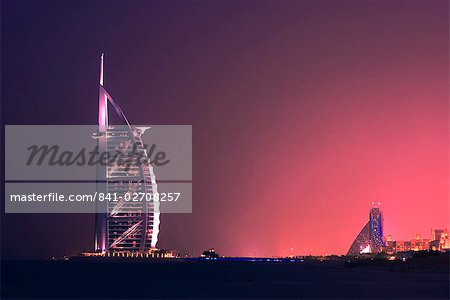 Burj al Arab hotel in the evening, Dubai, United Arab Emirates, Middle East