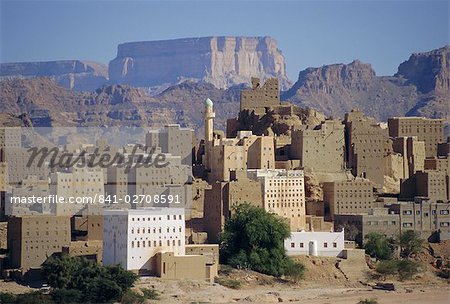 Multi-storey mud brick houses, Habban, Lower Hadramaut, Yemen, Middle East