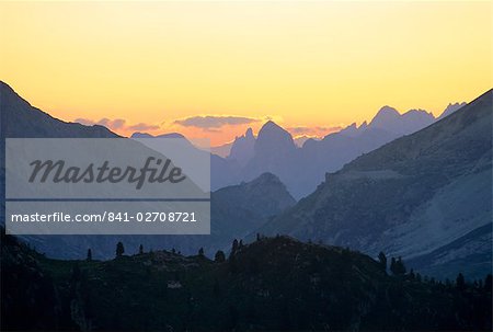 The Dolomites near Cortina d'Ampezzo, Veneto, Italy, Europe