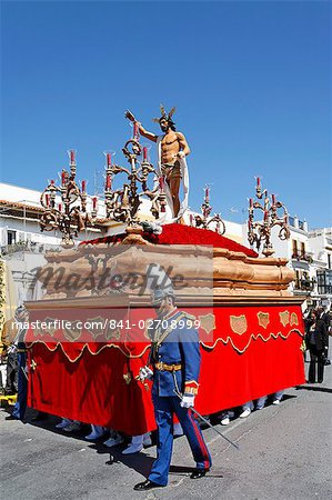 Float of resurrected Jesus, Easter Sunday procession at the end of Semana Santa (Holy Week), Ayamonte, Andalucia, Spain, Europe