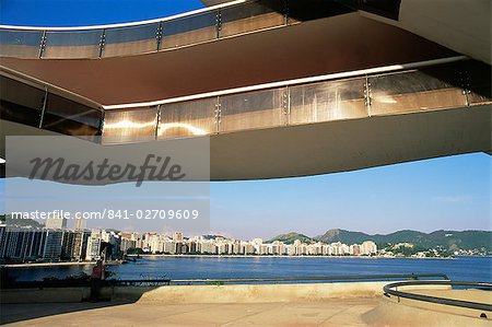 View of Niteroi, Museo de Arte Contemporanea (Museum of Contemporary Art), by Oscar Niemeyer, Niteroi, Guanabara Bay, Rio de Janeiro, Brazil, South America