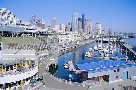 City skyline and waterfront, Seattle, Washington State, United States of America (U.S.A.), North America