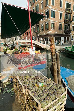 Canalside vegetable market stall, Venice, Veneto, Italy, Europe