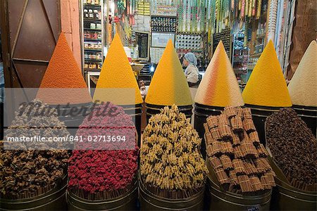 Spice market, Mellah, Marrakech, Morocco, North Africa, Africa