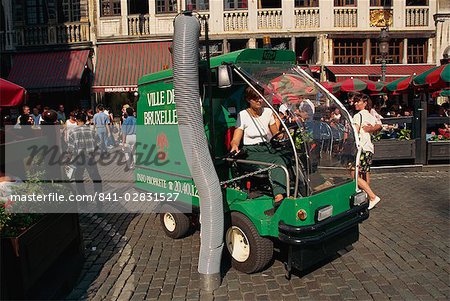 Cleaning vehicles, Grand Place, Brussels, Belgium, Europe