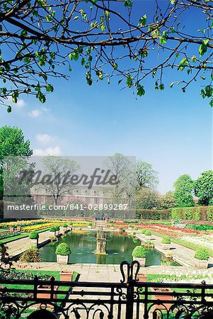 Sunken Garden, Kensington Gardens, London, England, United Kingdom, Europe