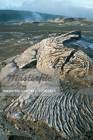 Kilauea volcano crater showing solidified ropy lava called pahoehoe, The Big Island, Hawaii, Hawaiian Islands, United States of America, North America Kilauea volcano crater showing solidified ropy lava called pahoehoe, The Big Island, Hawaii, Hawaiian Islands, United States of America, North America