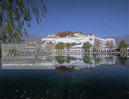 The Potala Palace, Lhasa, Tibet, China, Asia