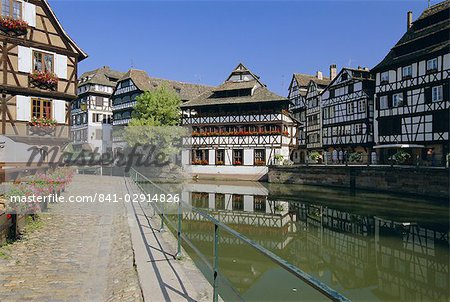 Petite France area of Strasbourg, Bas-Rhin, Alsace, France, Europe