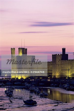 Caernarfon (Caernarvon) Castle, UNESCO World Heritage Site, Gwynedd, Wales, United Kingdom, Europe